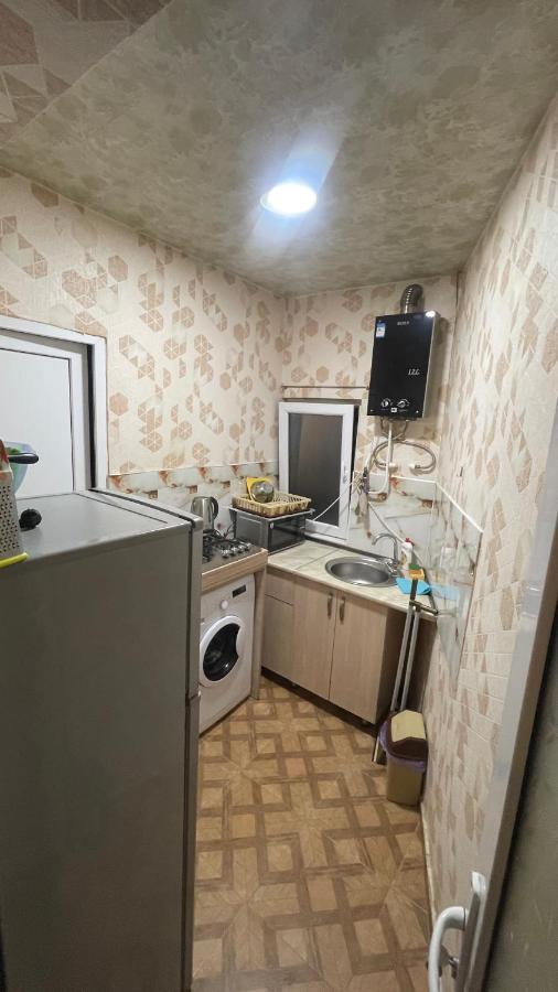 Tamara'S Apartament In Avlabari Tbilisi Esterno foto